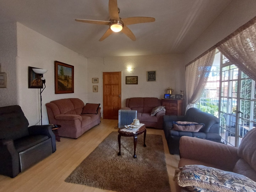 3 Bedroom Property for Sale in Flamwood North West
